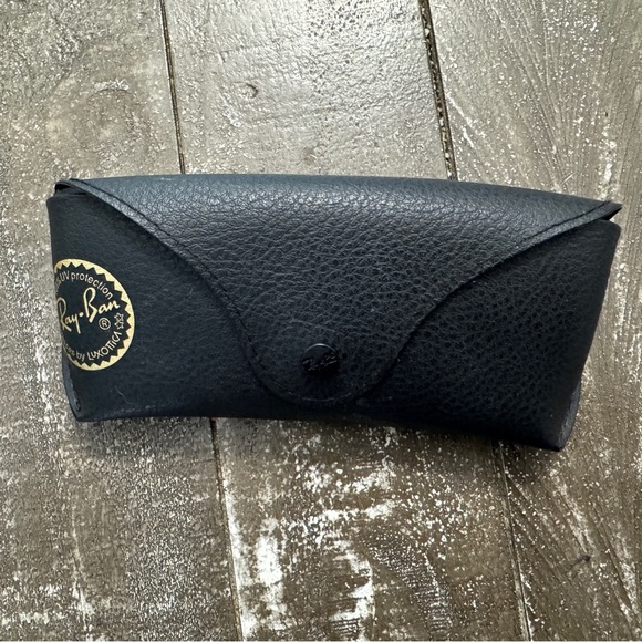 Ray ban Leather Pouch Universal Soft Sunglasses Case CASE ONLY - Picture 1 of 6
